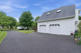 4 Tania Ct, Roxbury Township, NJ 07876 - Photo 33