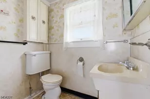 68 Franklin Ave, Neptune Township, NJ 07756 - Photo 13