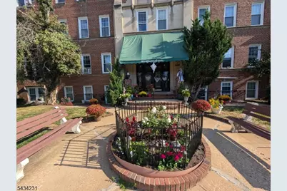 264 Prospect St #C 4, Westfield, NJ 07090 - Photo 1