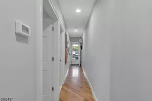 170 A Pine St, Montclair, NJ 07042 - Photo 11