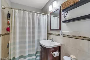 170 A Pine St, Montclair, NJ 07042 - Photo 15