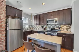 170 A Pine St, Montclair, NJ 07042 - Photo 7
