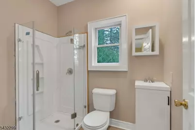 438 Warren St, Scotch Plains Township, NJ 07076 - Photo 13