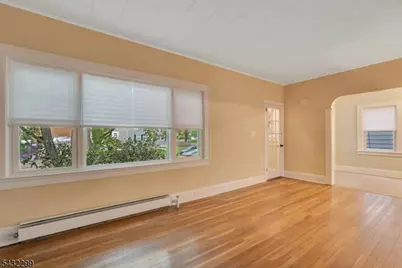 438 Warren St, Scotch Plains Township, NJ 07076 - Photo 5