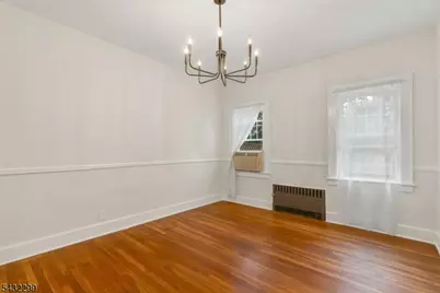 438 Warren St, Scotch Plains Township, NJ 07076 - Photo 9