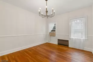 438 Warren St, Scotch Plains Township, NJ 07076 - Photo 9