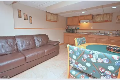 2463 Dorchester Rd, Union Township, NJ 07083 - Photo 21