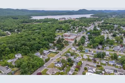1022 Ringwood Ave, Wanaque, NJ 07420 - Photo 37
