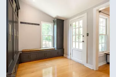 190 Passaic Ave, Roseland, NJ 07068 - Photo 11