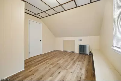 223-225 Keats Ave, Elizabeth, NJ 07208 - Photo 23