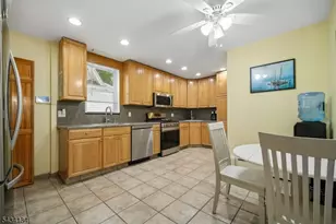 223-225 Keats Ave, Elizabeth, NJ 07208 - Photo 9