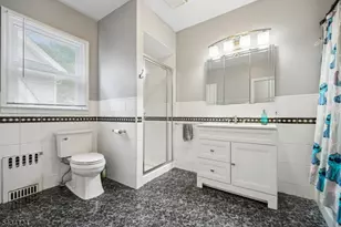 223-225 Keats Ave, Elizabeth, NJ 07208 - Photo 15