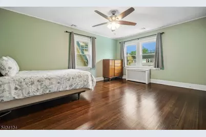 223-225 Keats Ave, Elizabeth, NJ 07208 - Photo 13