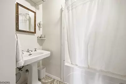 135 Franklin Rd, Denville, NJ 07834 - Photo 33