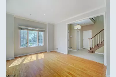 1044 Smith Manor Blvd, West Orange Township, NJ 07052 - Photo 9