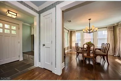 15 North Ter, Maplewood, NJ 07040 - Photo 3