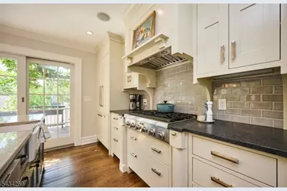 15 North Ter, Maplewood, NJ 07040 - Photo 15
