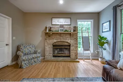 15 Gary Ct, Mount Olive, NJ 07836 - Photo 9