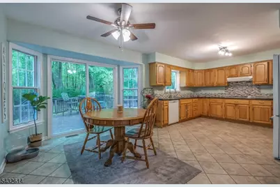 15 Gary Ct, Mount Olive, NJ 07836 - Photo 11