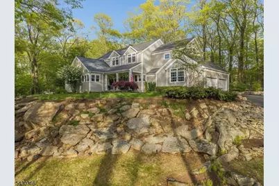 612 Woodglen Rd, Lebanon Township, NJ 08826 - Photo 3