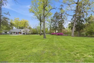 12 Normandy Pkwy, Morris Township, NJ 07960 - Photo 3