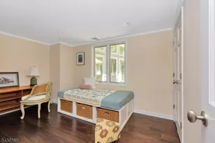 1 Hickory Ln, Roseland, NJ 07068 - Photo 29