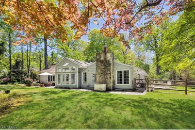 1 Hickory Ln, Roseland, NJ 07068 - Photo 33