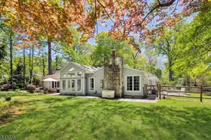 1 Hickory Ln, Roseland, NJ 07068 - Photo 33
