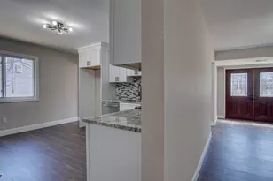 14 Surrey Rd, Franklin Township, NJ 08873 - Photo 3