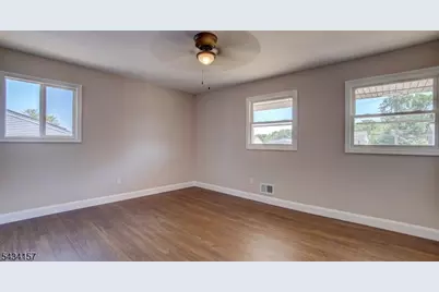 14 Surrey Rd, Franklin Township, NJ 08873 - Photo 21