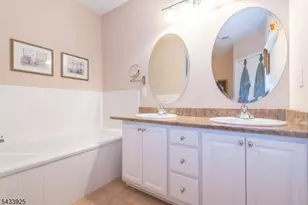 3215 Franklin Ln, Rockaway Township, NJ 07866 - Photo 23