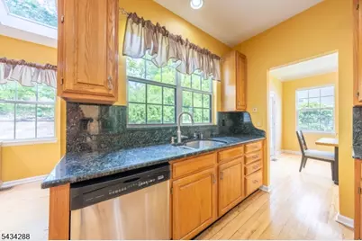 16 Landau Rd, Bernards Township, NJ 07920 - Photo 11