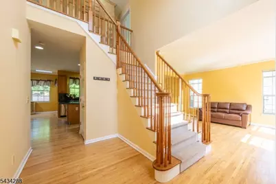 16 Landau Rd, Bernards Township, NJ 07920 - Photo 5