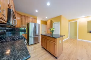 16 Landau Rd, Bernards Township, NJ 07920 - Photo 13