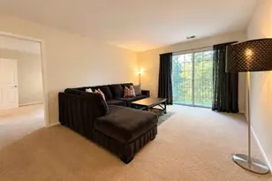 318 Stratford Pl, Bridgewater, NJ 08805 - Photo 7