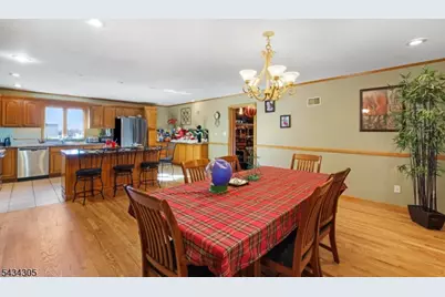 17 Pleasant Pl, Kearny, NJ 07032 - Photo 11