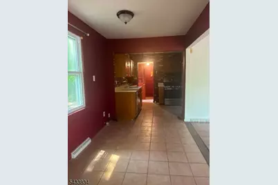 77 Goldfinch Ln, West Milford, NJ 07421 - Photo 5