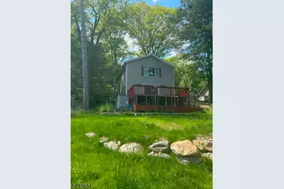 77 Goldfinch Ln, West Milford, NJ 07421 - Photo 13
