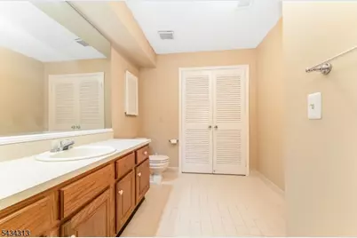 13 Augusta Dr, Clinton Township, NJ 08801 - Photo 13