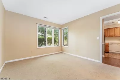 13 Augusta Dr, Clinton Township, NJ 08801 - Photo 11