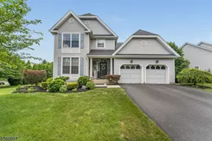 5 Jade Ln, Lopatcong Township, NJ 08865 - Photo 1