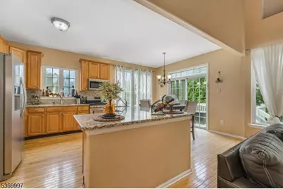 5 Jade Ln, Lopatcong Township, NJ 08865 - Photo 9