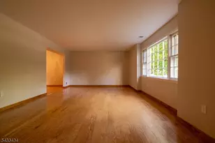 8 Liberty Ln, Franklin Township, NJ 08873 - Photo 5