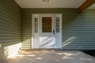 8 Liberty Ln, Franklin Township, NJ 08873 - Photo 3