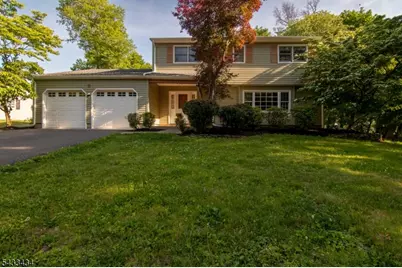8 Liberty Ln, Franklin Township, NJ 08873 - Photo 1