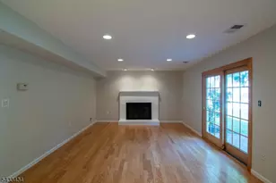 8 Liberty Ln, Franklin Township, NJ 08873 - Photo 11