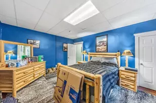 13 Wall St, Raritan, NJ 08869 - Photo 15