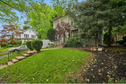 210 Hillside Rd, Elizabeth, NJ 07208 - Photo 3