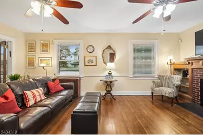 210 Hillside Rd, Elizabeth, NJ 07208 - Photo 9