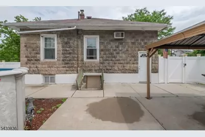 126 W Curtis St, Linden, NJ 07036 - Photo 33